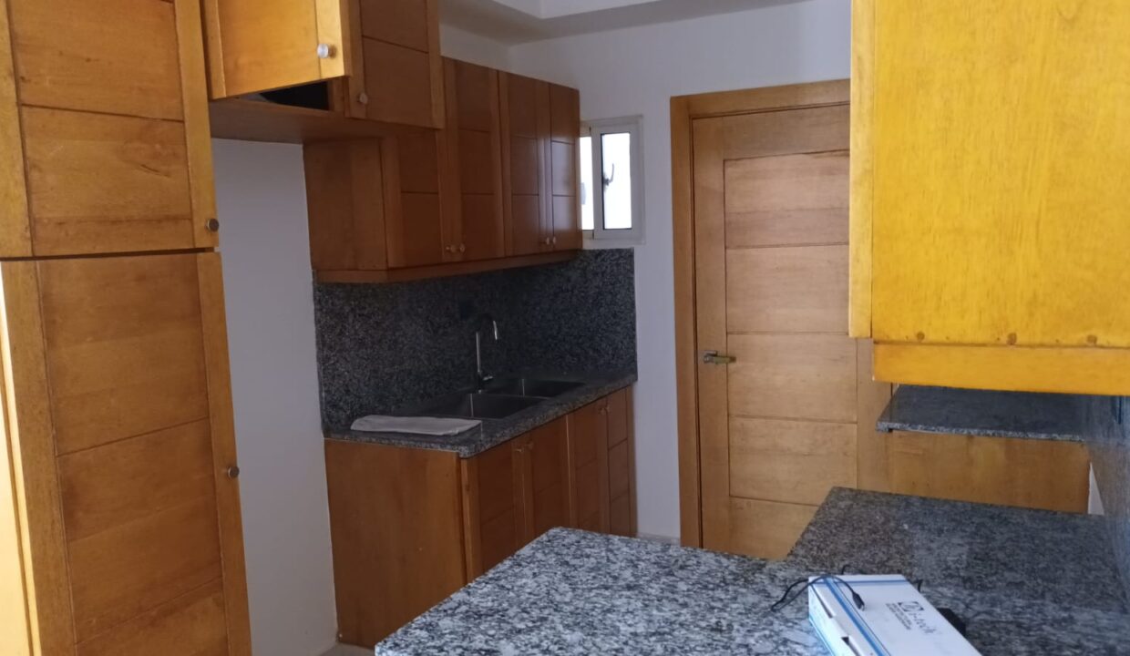 Apartamento A La Venta Ubicado En San Isidro (12)