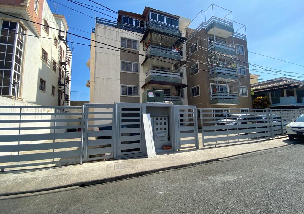 Hermoso Apartamento A La Venta Ubicado En San Isidro (1)