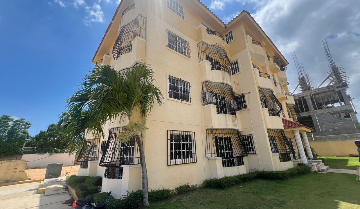 Apartamento A La Venta Ubicado En Las Palmas De Alma Rosa (19)