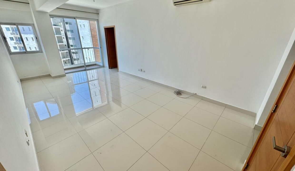 Hermoso Y Amplio Apartamento A La Venta Ubicado En Serrallés (17)