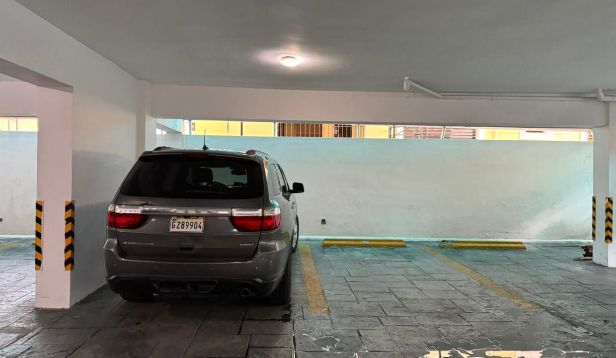 Lujoso Apartamento A La Venta Ubicado En El Mirador Norte (2)