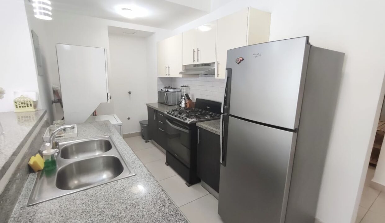 Torre De Apartamento A La Venta Ubicado En Serrallés (10)