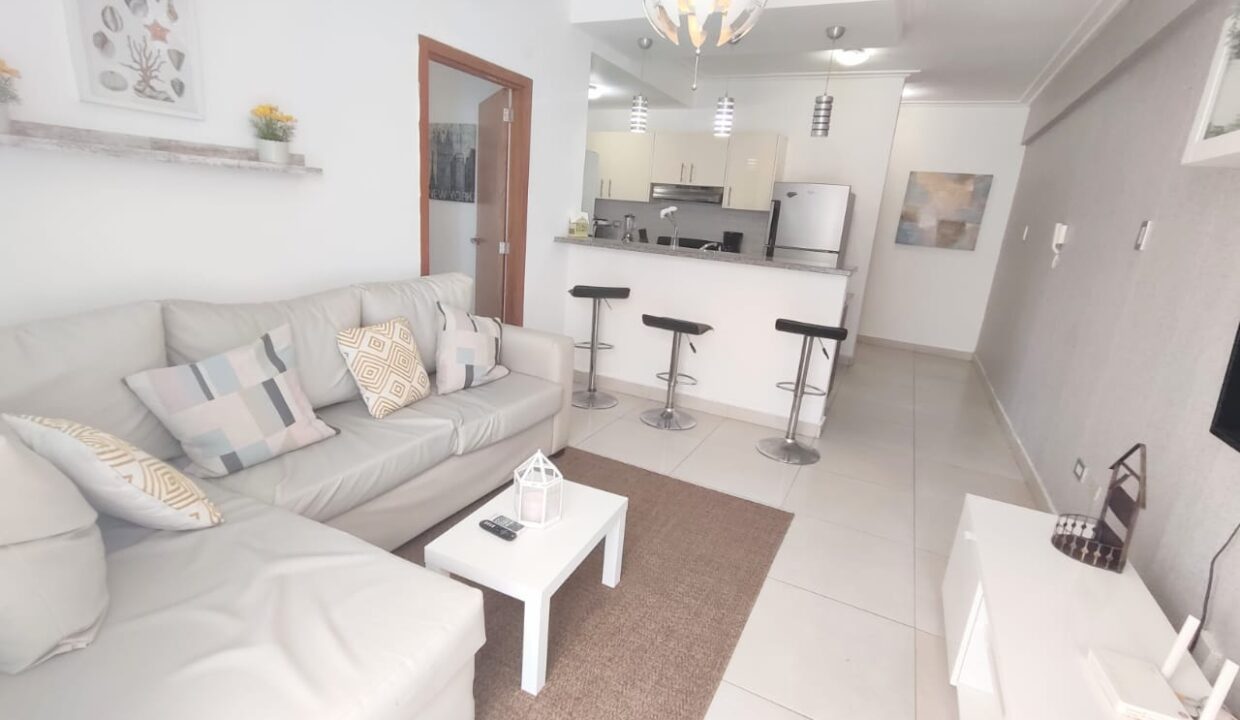 Torre De Apartamento A La Venta Ubicado En Serrallés (7)