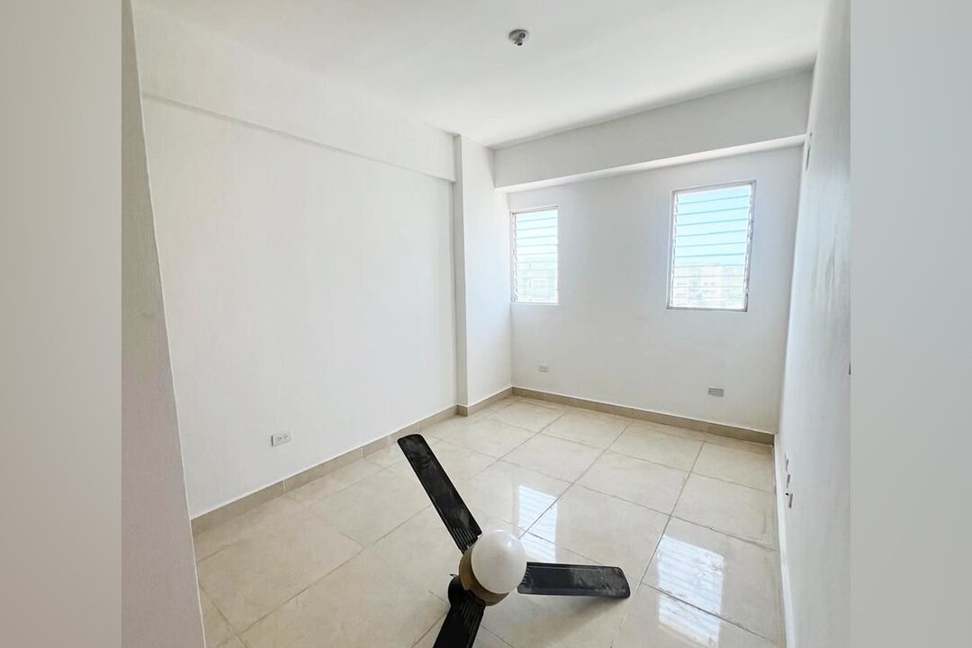 Apartamento 4to Piso con amplia terraza privada en venta San Isidro (14)