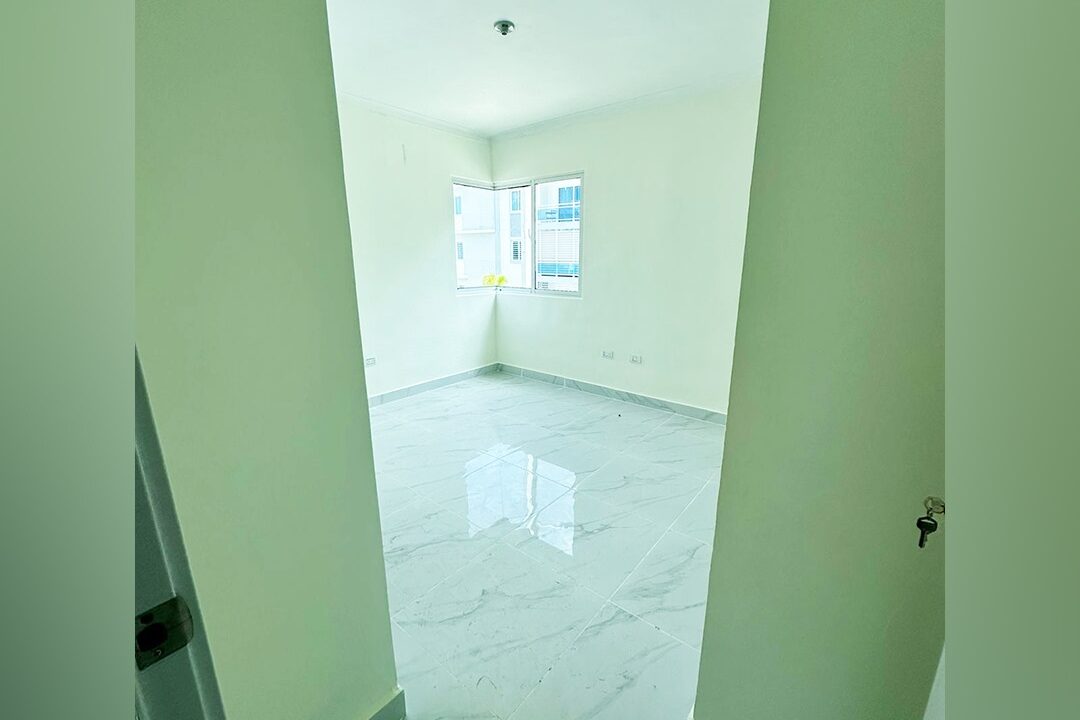 Venta de apartamento en San Isidro de 3 habitaciones (14)