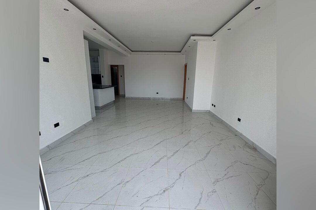 APARTAMRNTO EN ALQUILER 2DO PISO CON TERRAZA EN BRISA ORIENTAL (14)