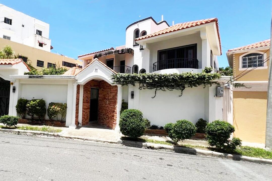 Hermosa y Amplia Casa A La Venta Ubicada En Los Corales Del Sur (14)