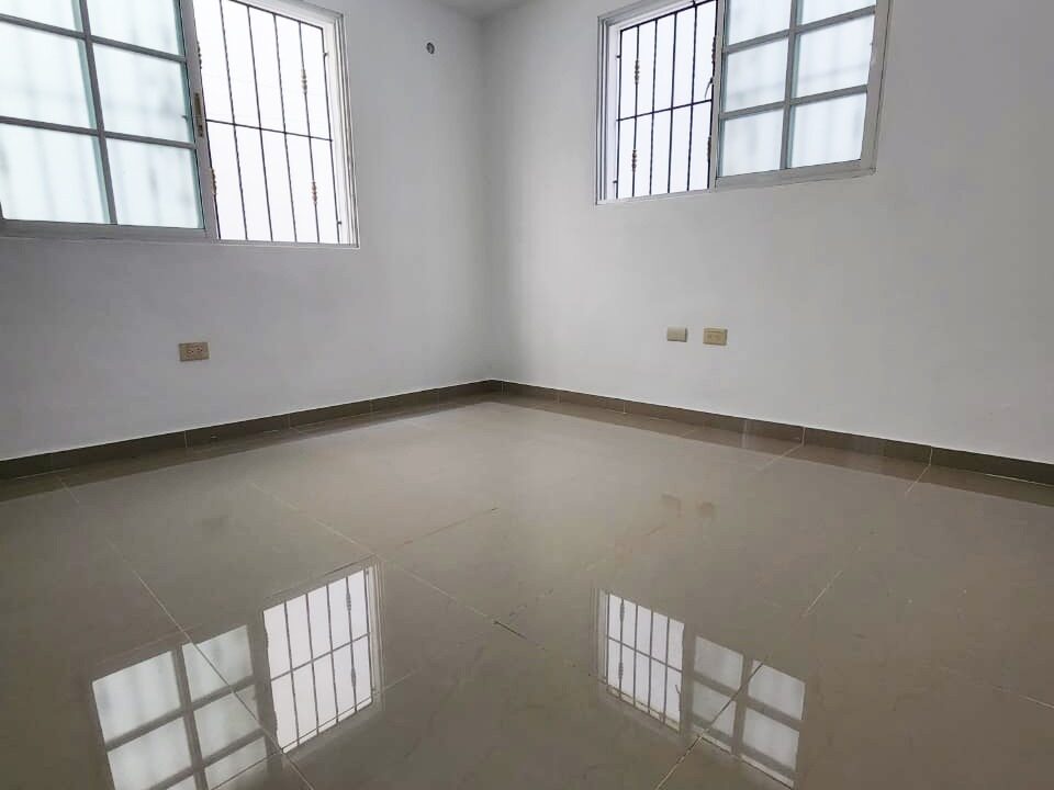 Casa en venta de 3 habitaciones en la Autopista de San IsidroCasa en venta de 3 habitaciones en la Autopista de San Isidro (10)