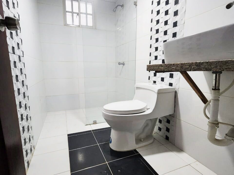 Casa en venta de 3 habitaciones en la Autopista de San IsidroCasa en venta de 3 habitaciones en la Autopista de San Isidro (4)