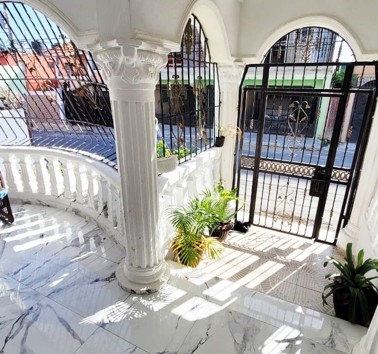 Casa en venta de 3 habitaciones en la Autopista de San IsidroCasa en venta de 3 habitaciones en la Autopista de San Isidro (8)