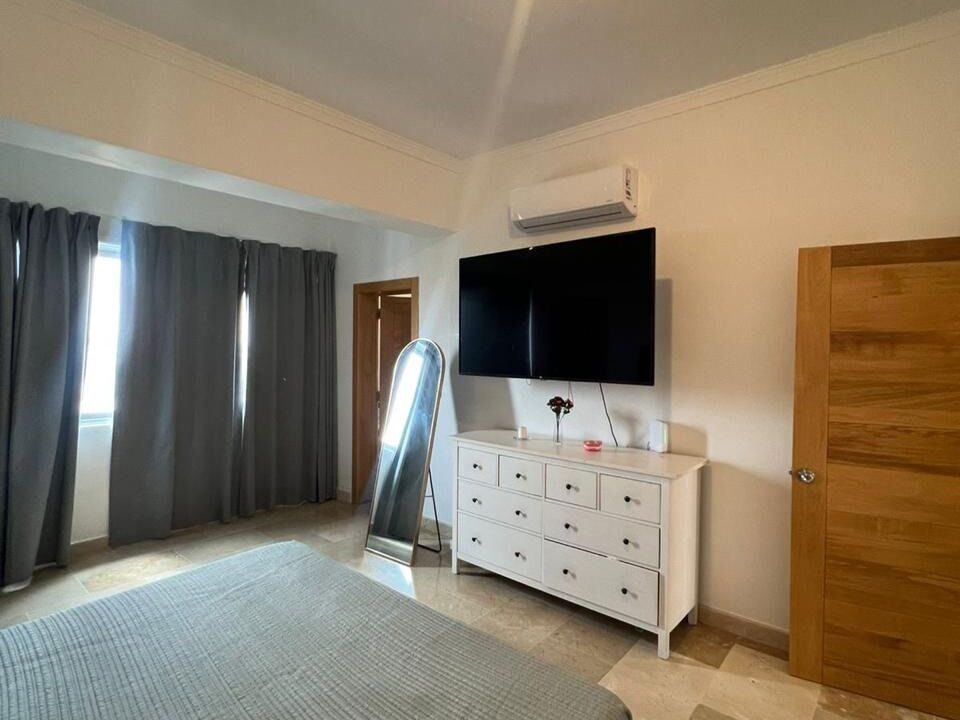 Alquilo o vendo apartamento amueblado o sin amueblar Ensanche Ozama (4)