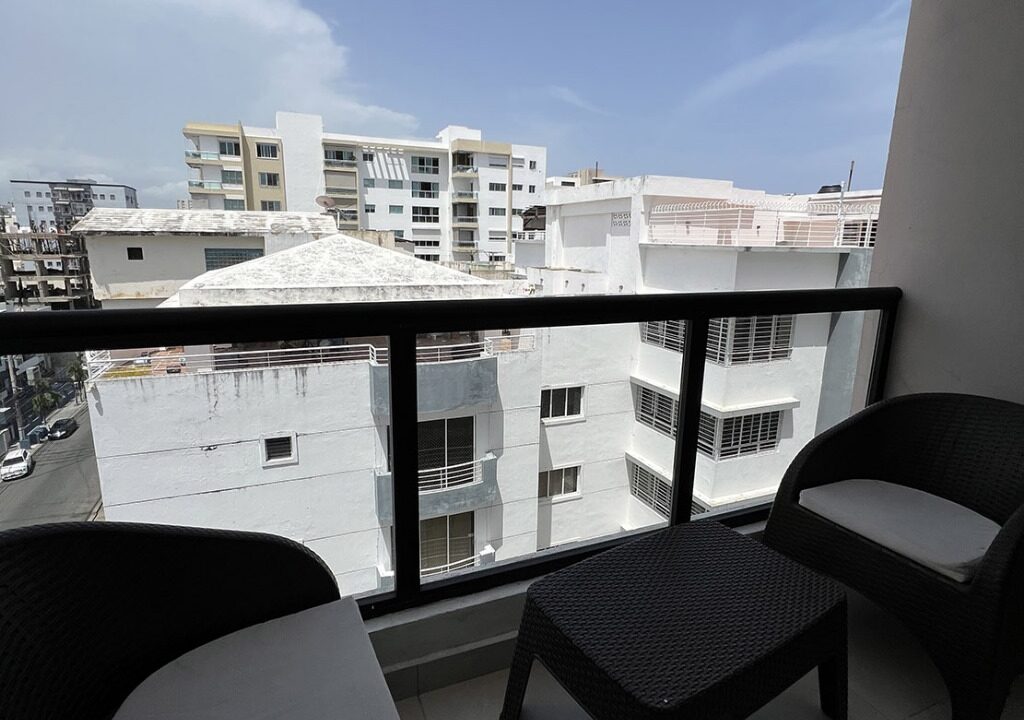 Apartamento amueblado en venta Evaristo Morales (22)