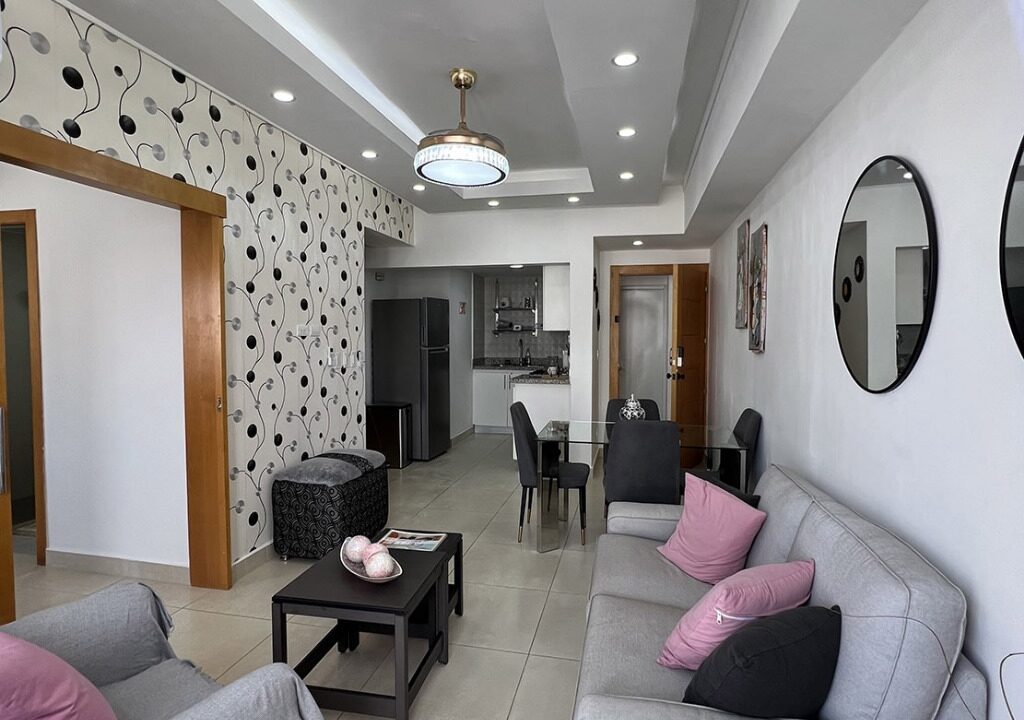 Apartamento amueblado en venta Evaristo Morales (23)