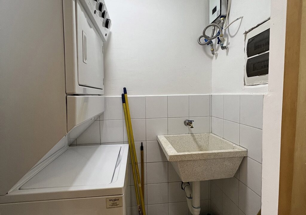 Apartamento amueblado en venta Evaristo Morales (6)