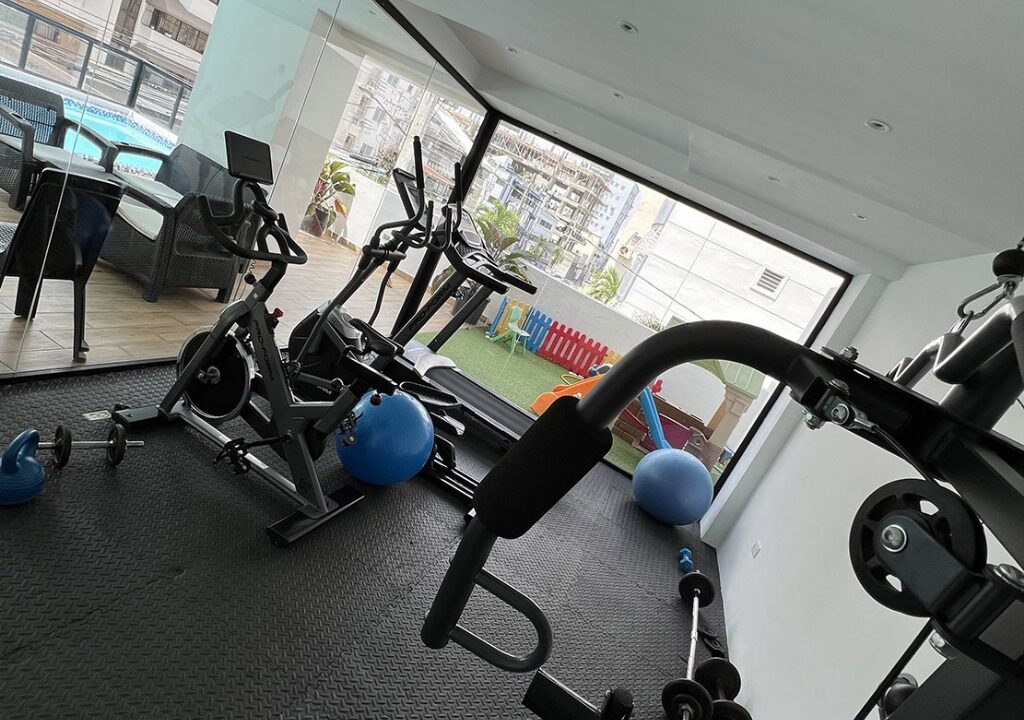 Apartamento amueblado en venta Evaristo Morales (9)