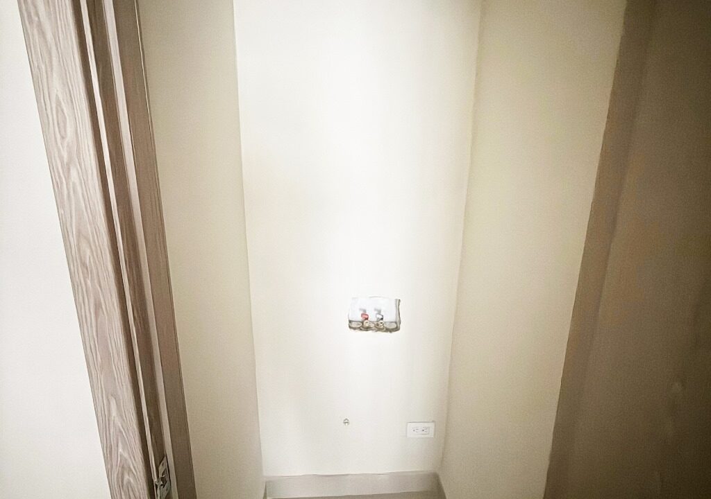 Apartamento de 2 habitaciones en venta Evaristo Morales (12)