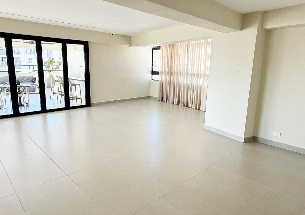 Apartamento de 2 habitaciones en venta Evaristo Morales (4)
