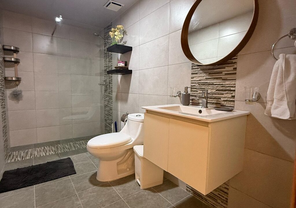 Apartamento amueblado de 1 habitación en venta Zona Universitaria (6)