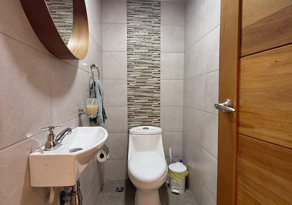 Apartamento amueblado de 1 habitación en venta Zona Universitaria (7)
