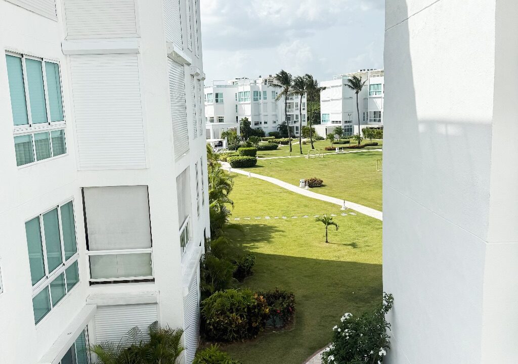 Apartamento de 2 habitaciones amueblado en venta Playa Nueva Romana (12)