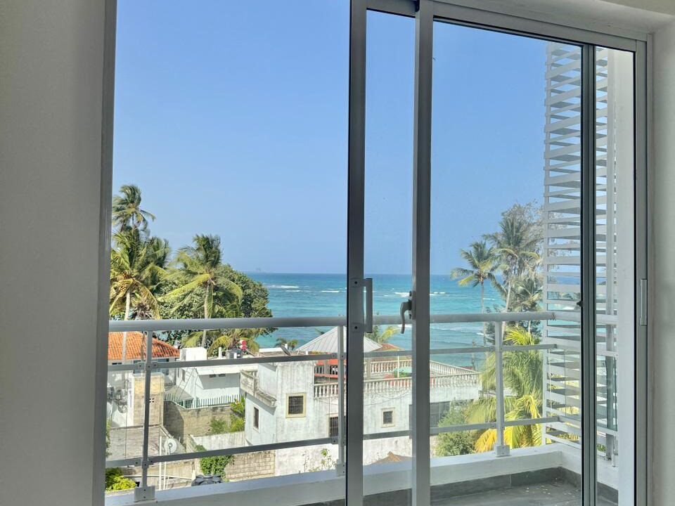 Apartamentos en venta en Guayacanes a minutos de la playa (2)