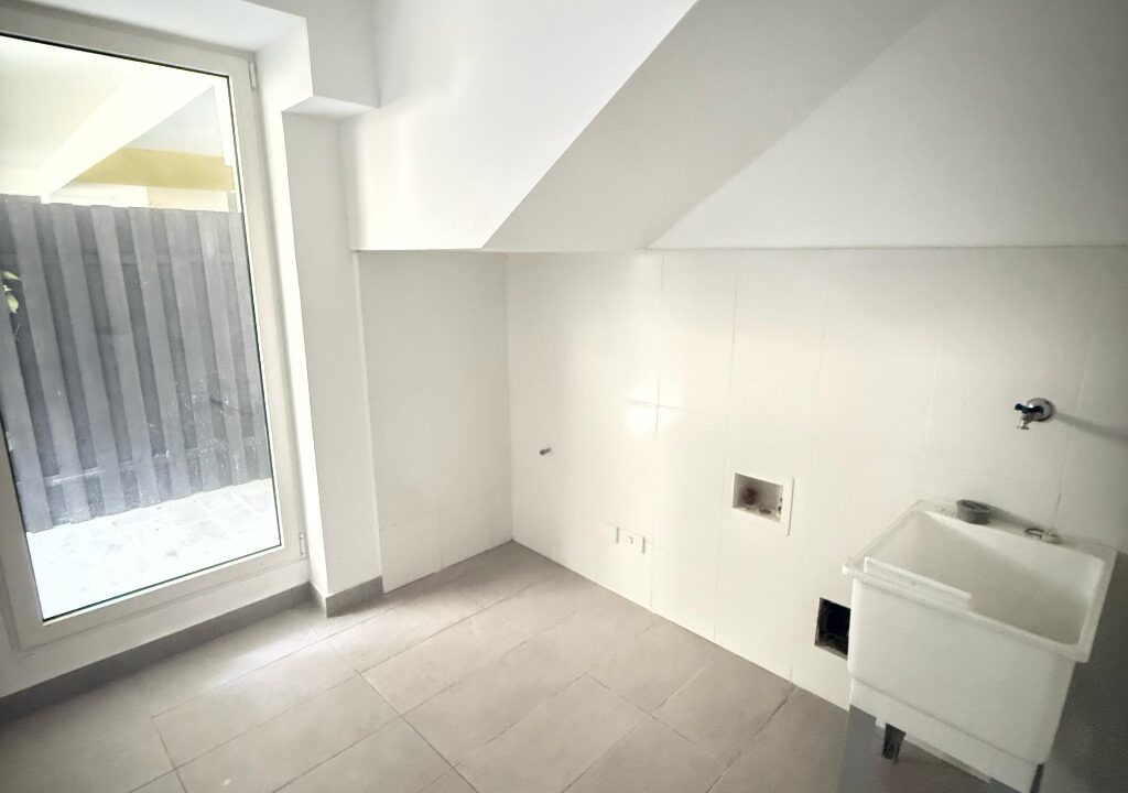 Apartamento de 3 habitaciones en venta Evaristo Morales (10)