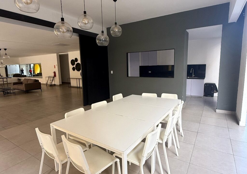 Apartamento de 3 habitaciones en venta Evaristo Morales (14)