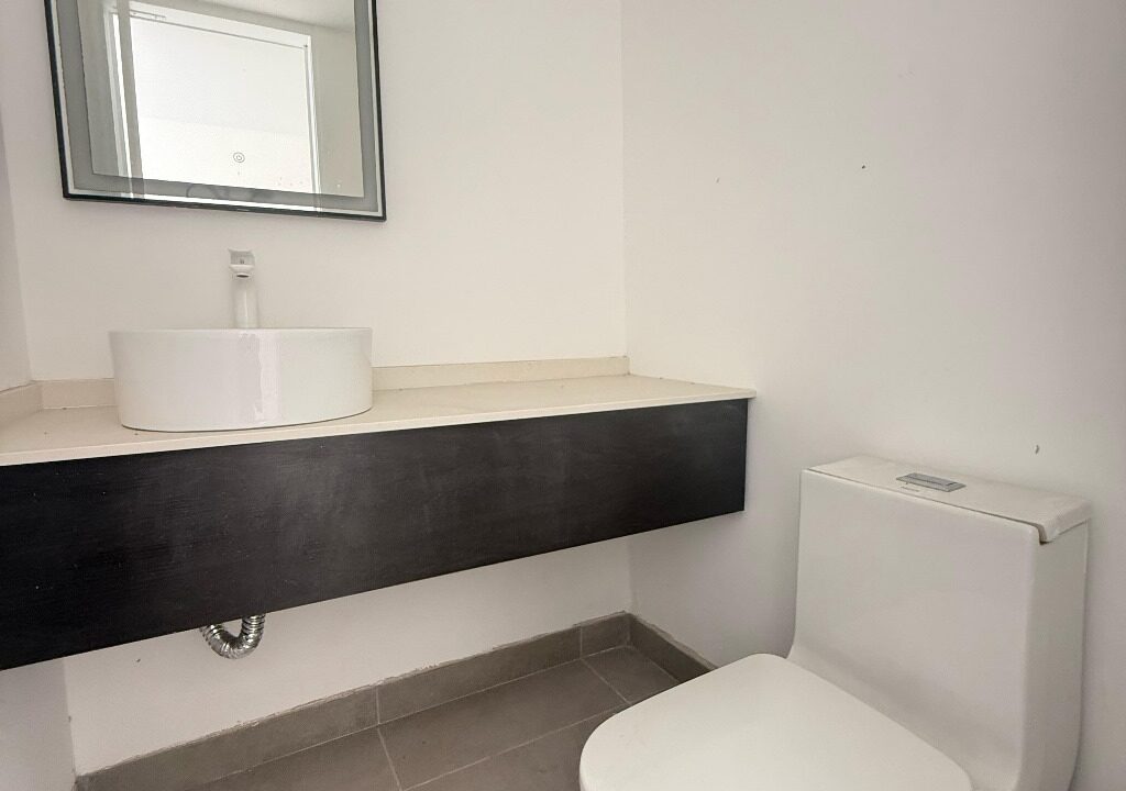 Apartamento de 3 habitaciones en venta Evaristo Morales (22)