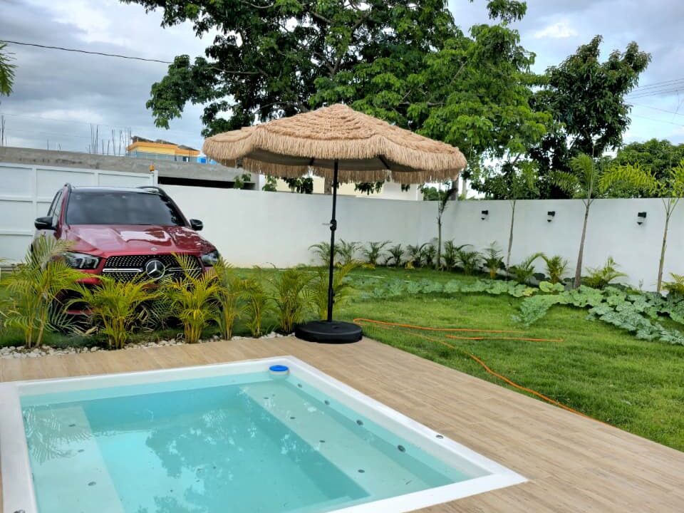Casa amueblada en venta Av. Ecológica (10)