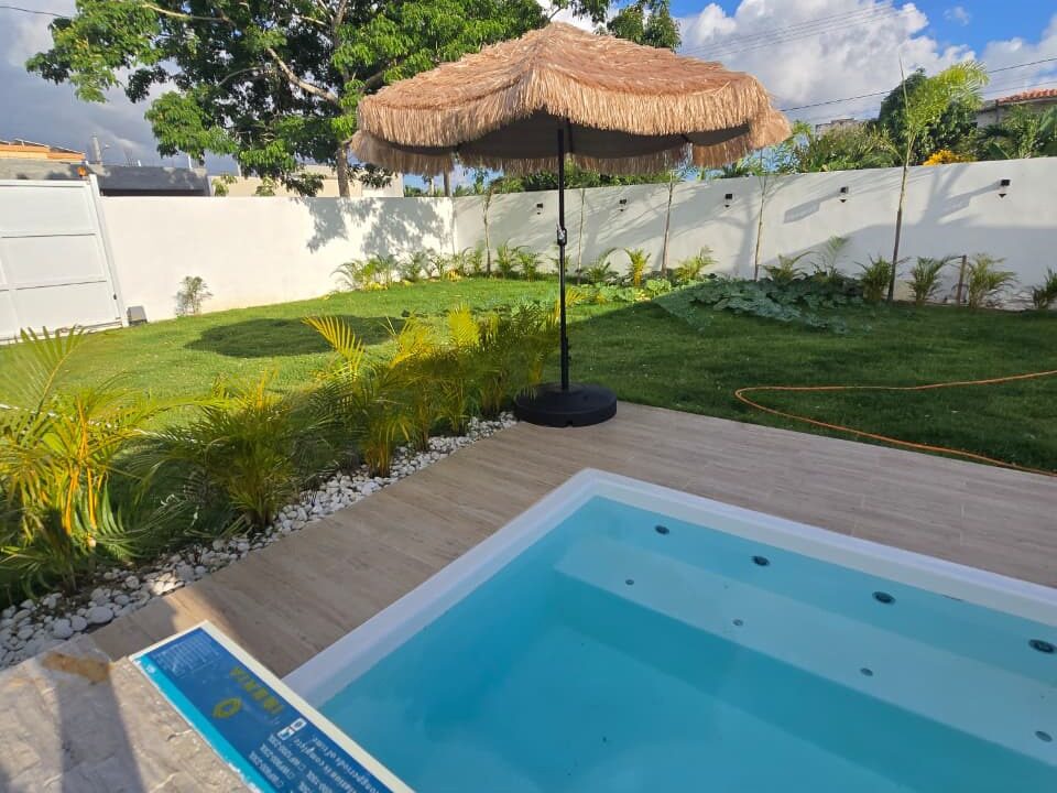Casa amueblada en venta Av. Ecológica (14)