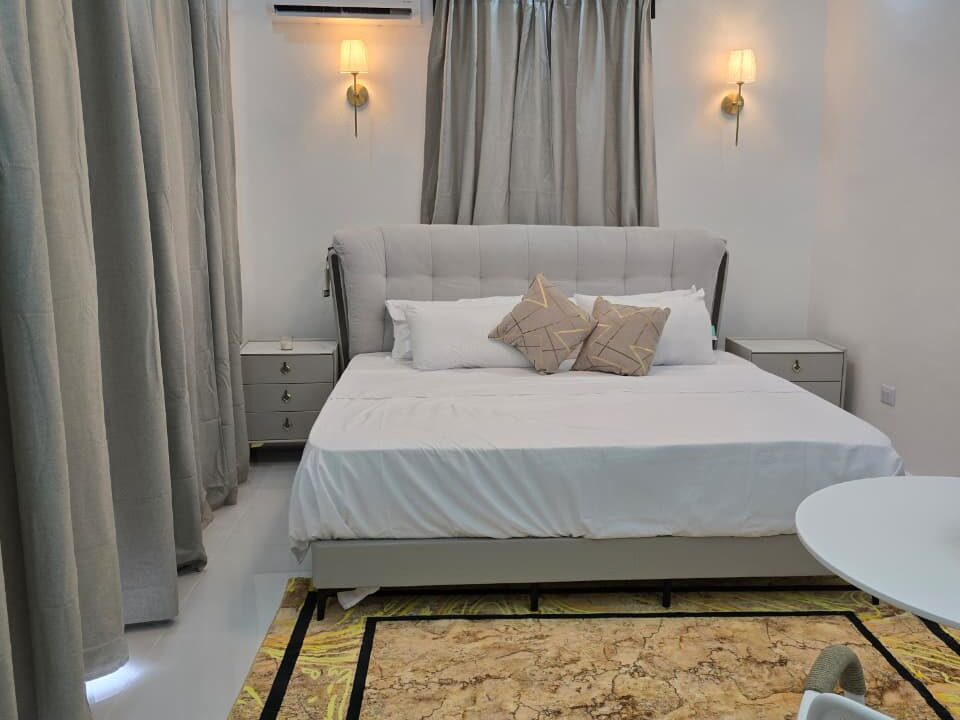 Casa amueblada en venta Av. Ecológica (17)