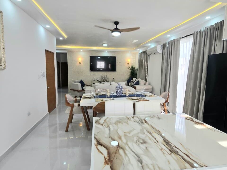 Casa amueblada en venta Av. Ecológica (19)