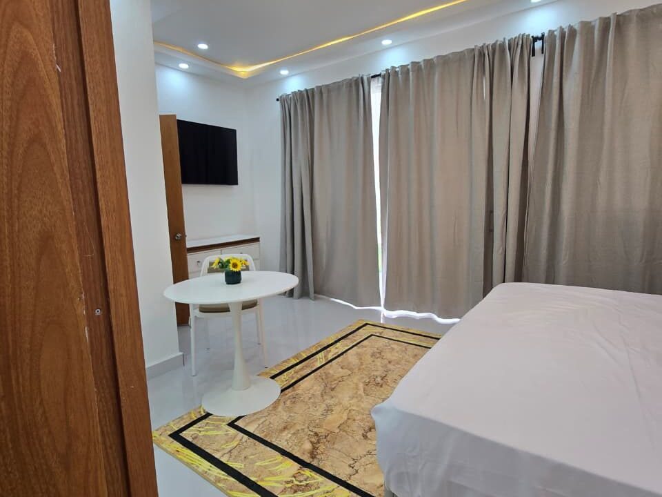 Casa amueblada en venta Av. Ecológica (24)