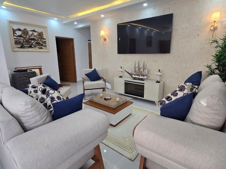 Casa amueblada en venta Av. Ecológica (35)