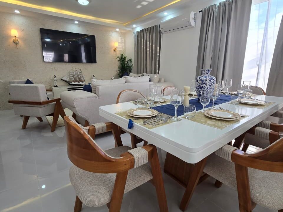 Casa amueblada en venta Av. Ecológica (7)