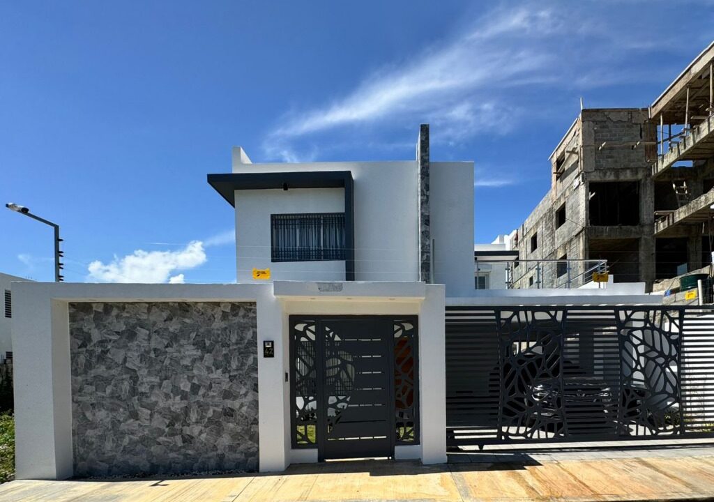 CASA DE 3 niveles en Prado Oriental a 200mts de la ecológica (14)