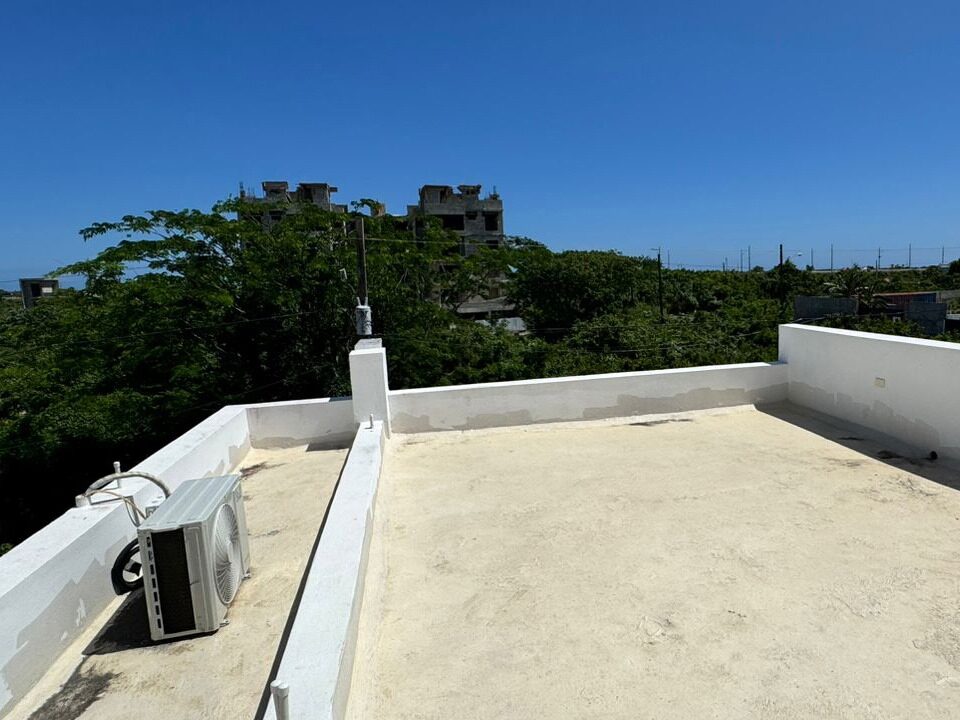 CASA DE 3 niveles en Prado Oriental a 200mts de la ecológica (15)
