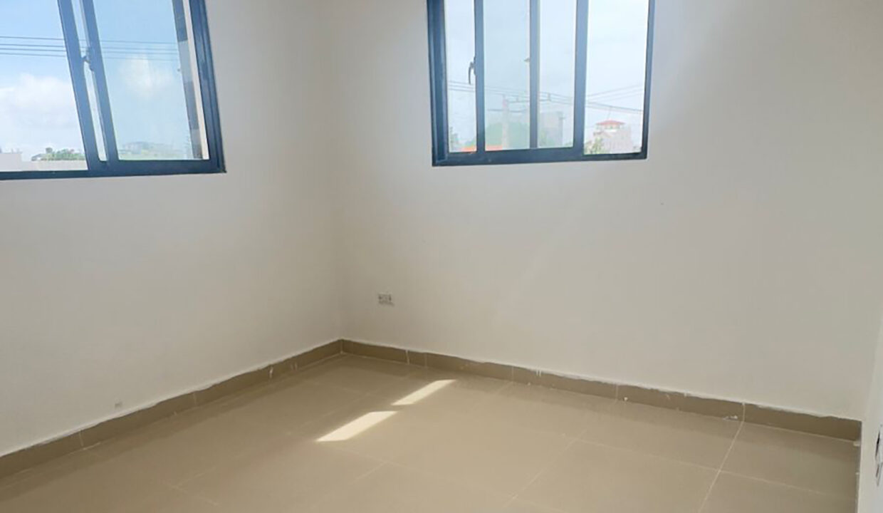 WhatsApp Image 2025-10-31 at 11.03.58 AM (1) copia