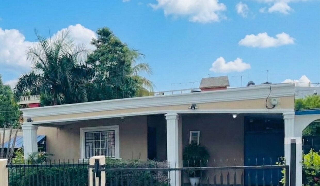 Casa en venta de 3 habitaciones Villa Carmen (1)