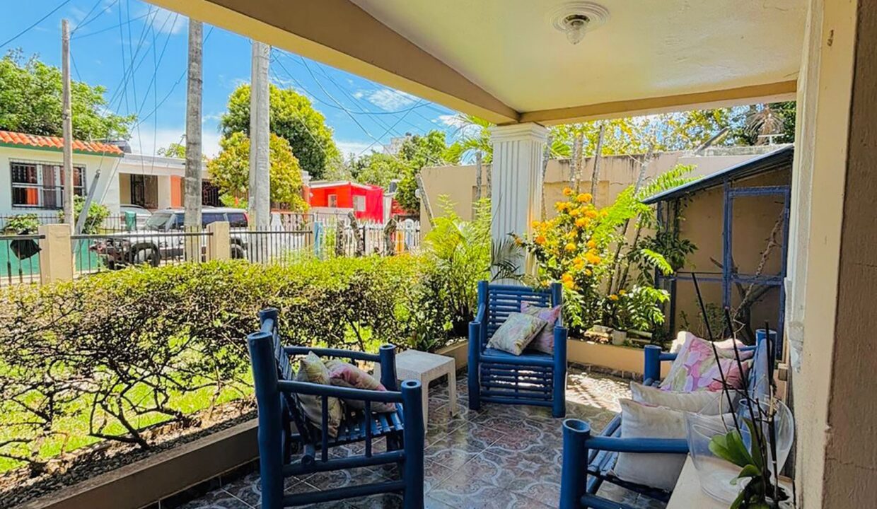 Casa en venta de 3 habitaciones Villa Carmen (5)