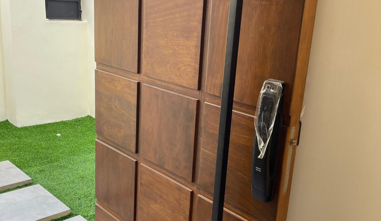 Casa de 2 niveles en venta Mirador del Este (16)