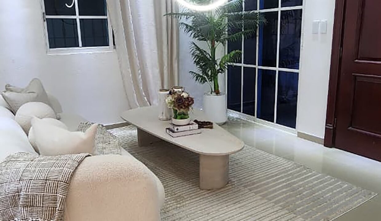 Amplia Y Hermosa Casa A La Venta Ubicada En La Autopista San Isidro (41)